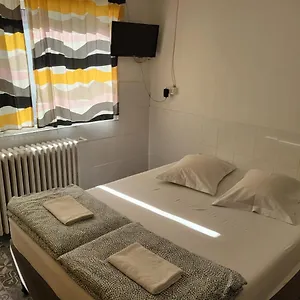  Auberge de jeunesse Gara De Nord-banat-4-you